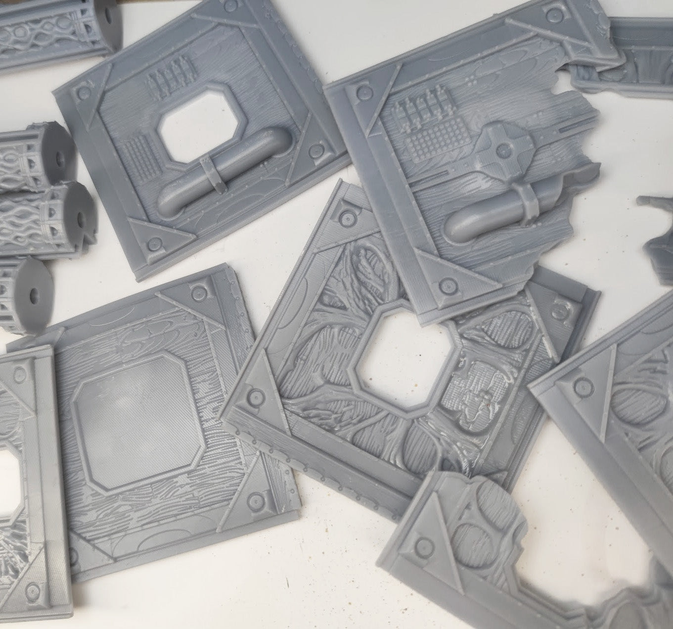 Damocles City Builder - Bug Army Warcamp - Modular Buildings & Full Biome