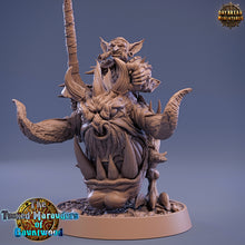Load image into Gallery viewer, Green Skin - Dongli Smite on Head Runner, The Tusked Marauders of Gauntwood, daybreak miniatures
