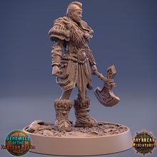 Load image into Gallery viewer, Wild hunters - Gasca Jaggedaxe, Sentinels of the Eastern Peaks, daybreak miniatures
