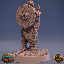 Load image into Gallery viewer, Wild hunters - Gazer Hundredscar, Sentinels of the Eastern Peaks, daybreak miniatures
