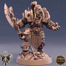 Load image into Gallery viewer, Green Skin -Lord Primo Bataille, The Powerbrokers of the Void, daybreak miniatures
