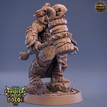Load image into Gallery viewer, Green Skin - S’uura Sploit, The Fang Clan of Dogor, daybreak miniatures

