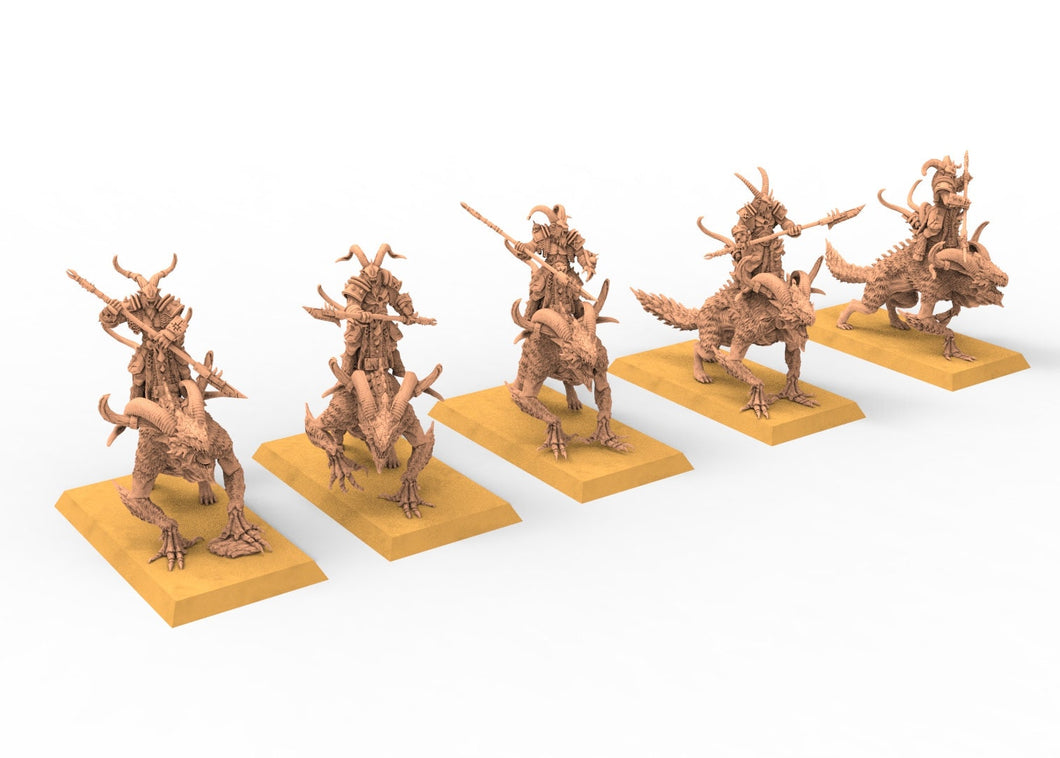 Beastmen - Mounted Longhorns Beastmen warriors of Chaos