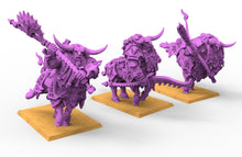 Load image into Gallery viewer, Chaos Dwarves - Taurukh Bulthaurs dwarf Immortals infantry axes usable for Oldhammer, battle, king of wars, 9th age
