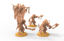Load image into Gallery viewer, Beastmen - Noble Bezerkers of Chaos from the East
