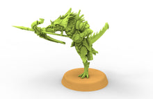 Load image into Gallery viewer, Lost temple - Skink Hero lizard men from the East usable for Oldhammer, battle, king of wars, 9th age
