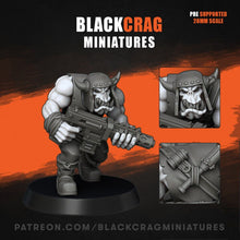 Load image into Gallery viewer, Green Skin - Orc Marauders Shooter Monopose Pack
