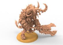 Load image into Gallery viewer, Beastmen - Squad of berserker Minotaurs Beastmen warriors of Chaos
