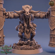 Load image into Gallery viewer, Beastmen - Jauger Bloodcrush, The Minotaurs of Fell Falls, Daybreak Miniatures
