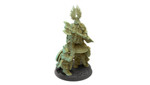 Load image into Gallery viewer, Dwarves - King Ulric on shield, Keeper of the Deep Mountains
