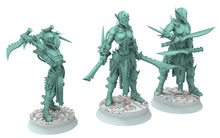 Load image into Gallery viewer, Dark city - x15 Tortured warriors Dark elves raiders eldar drow, Modular convertible 3D printed miniatures
