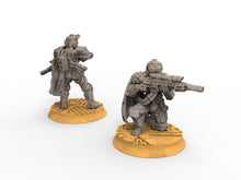 Load image into Gallery viewer, Rundsgaard -  Sniper Elite Creed Guard, infanterie impériale, empire post apocalyptique, utilisable pour tabletop wargame.

