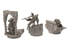 Load image into Gallery viewer, Gandor - 2 Rangers on scenics, defenders of the streets ruins city, middle rings minis for wargame, The Printing Goes Ever On D&amp;D, Lotr...
