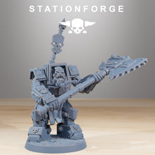 Load image into Gallery viewer, Green Skin - BOSS Orkaz Infantry, post apocalyptic empire, usable for tabletop wargame.
