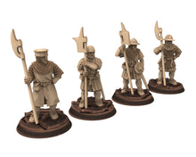 Load image into Gallery viewer, Medieval - Halberdier Captain, 13th century Generic men at arms Medieval soldiers,  28mm Historical Wargame, Saga... Medbury miniatures
