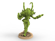 Load image into Gallery viewer, Exotic Elves - Primeval Climbers
