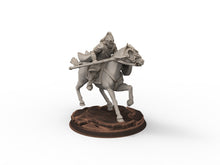 Load image into Gallery viewer, Rohan - West Human Royal Guard Mounted, Knight of Rohan, the Horse-lords, rider of the mark, minis for wargame D&amp;D, Lotr...
