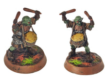 Load image into Gallery viewer, Orc horde - Orc commanders, Orc warriors warband, Middle rings miniatures pour wargame D&amp;D, Lotr... Medbury miniatures
