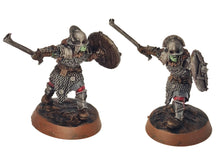 Load image into Gallery viewer, Orc horde - Orc Banner, Orc warriors warband, Middle rings miniatures pour wargame D&amp;D, Lotr... Medbury miniatures

