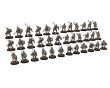 Load image into Gallery viewer, Wildmen - Wildmen  Infantry Army bundle, Dun warriors warband, Middle rings miniatures for wargame D&amp;D, Lotr... Medbury miniatures
