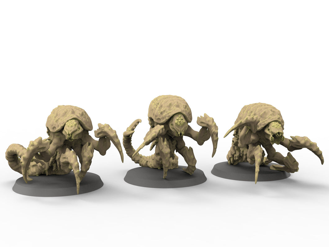 Fukai - Centipede Larvas ,usable for tabletop wargame Pathfinder, Dungeons and Dragons and other TTRPS.