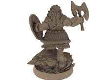 Load image into Gallery viewer, Lion kingdom - King Dread - The Kings of Karmaaz, daybreak miniatures, for Wargames, Pathfinder, Dungeons &amp; Dragons
