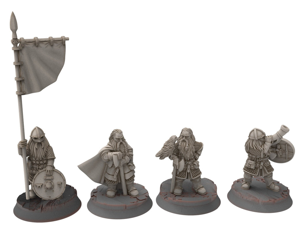 Dwarves - Banner bearer, Saphire Ridges Commanders, Dwarves warrior captains, The Dwarfs of The Mountains, for Lotr, Medbury miniatures