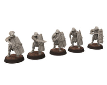 Load image into Gallery viewer, Orc horde - Orc Centurion, swordmen elite boss, Orc warriors warband, Middle rings miniatures for wargame D&amp;D, Lotr... Medbury miniatures
