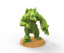 Load image into Gallery viewer, Green Skin - Orc Medic and Goblin Sidekick
