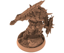 Load image into Gallery viewer, Beastmen - Turrff, The Rawmen of Haarkanjaka, daybreak miniatures
